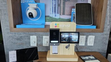 EZVIZ EB8