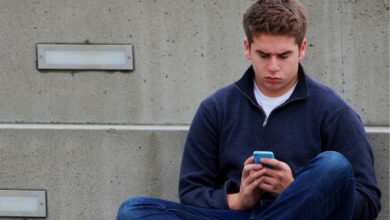 Día de la Juventud lo que los jóvenes realmente quieren en un teléfono