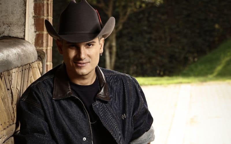 “Ya Te Superé” Pipe Bueno convierte el desamor en empoderamiento