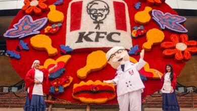 KFC sorprende con la silleta más grande de la Feria de Flores